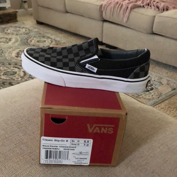 black vans size 7